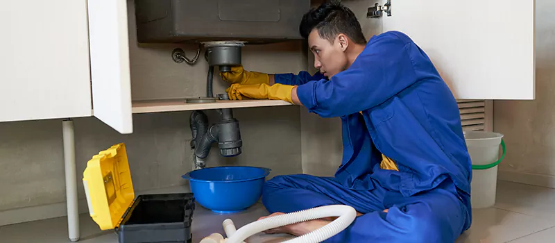 Commercial Pipe Leakage Repair Services in King City, ON