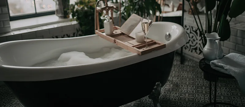 Full Bed Bathtub Replacement in King City, ON